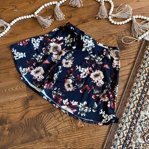 NWOT Sadie & Sage Floral Skater Skirt